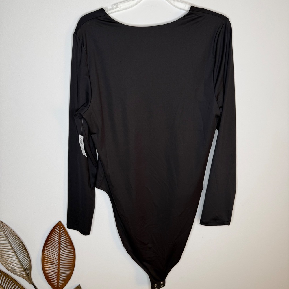 C13 NWT Old Navy Long-Sleeve Double-Layer Sculpting Bodysuit‎ Scoop Neck - Picture 6 of 7
